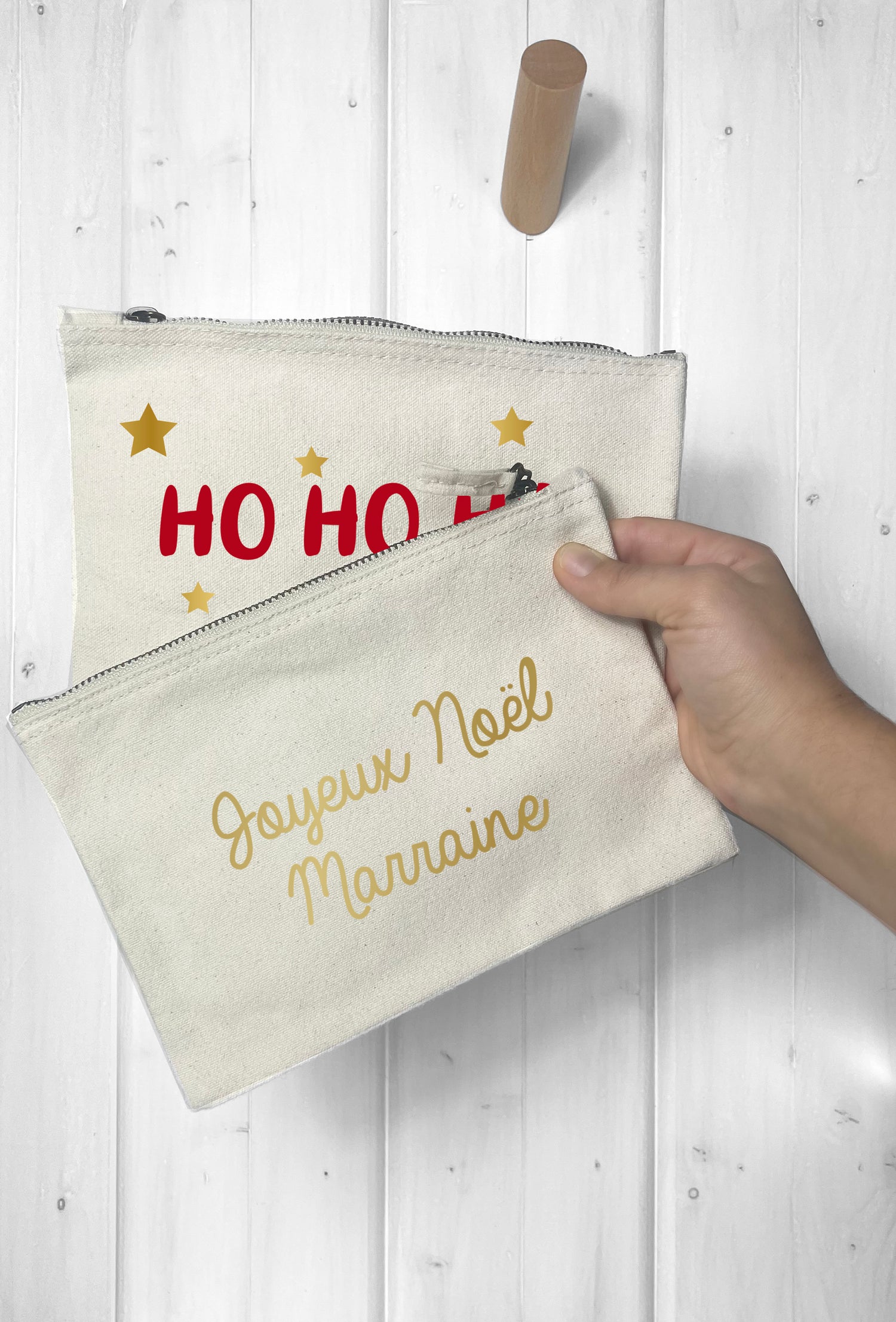pochette personnalisable pour noël joyeux noel ou prénom atelier de personnalisation textile Le Beausset